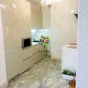 Валерія Лобановського просп. (Червонозоряний), 6-А