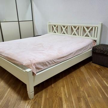 Варшавська вул., 103