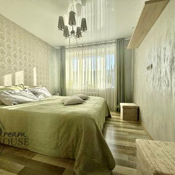 15-й мікрорайон, 12