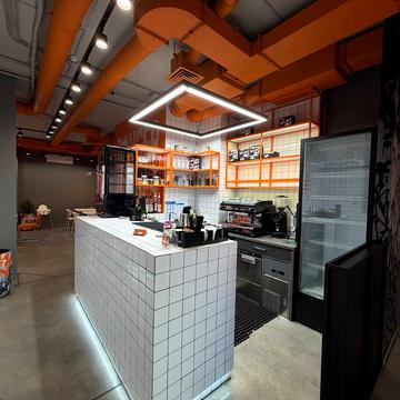 Гурія Бухала вул. (6-та Гвардійська), 13