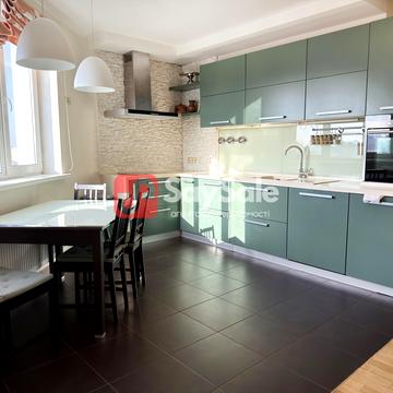 Героїв Оборони вул., 10-А