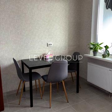 Сергія Данченка вул., 3