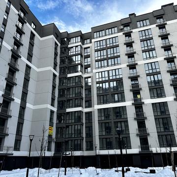 Олександра Довженка вул., (Будинок 10)