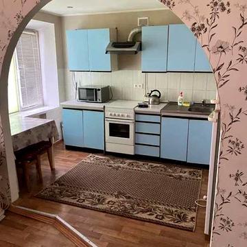 Стадіонна вул., 3А