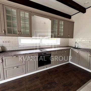 Амосова, 15б