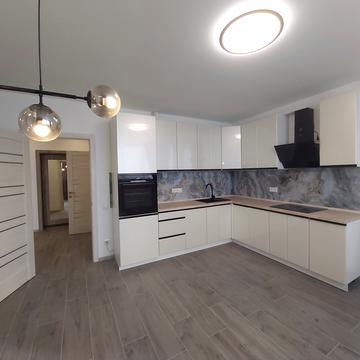 Сергія Данченка вул., 30