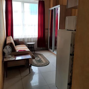 Академіка Павлова вул., 120