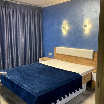 Голосіївський просп. (40-річчя Жовтня), 11