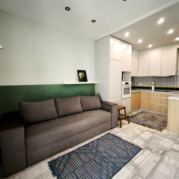 Пасічна вул., 175