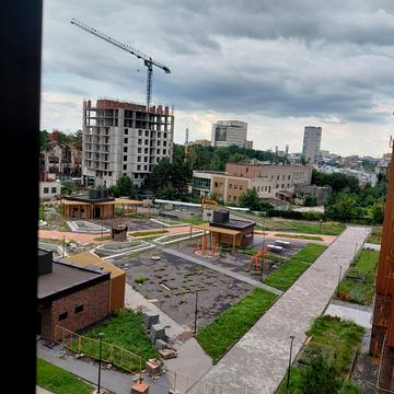 Динамівська вул., (Будинок 1)