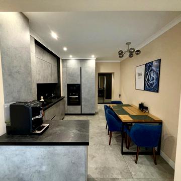 Радистів вул., 34-К