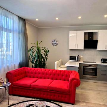 Європейського Союзу просп. (Правди), 43