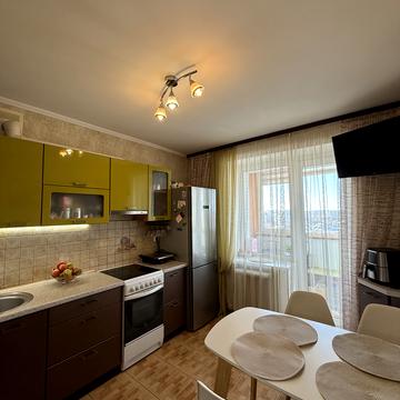 Припортова вул. (Героїв Сталінграда), 38