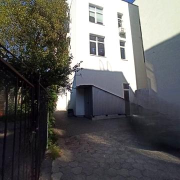 Соборна вул., 12