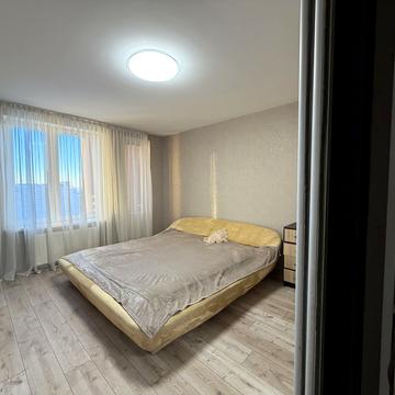 Валерія Лобановського просп. (Червонозоряний), 6-Г