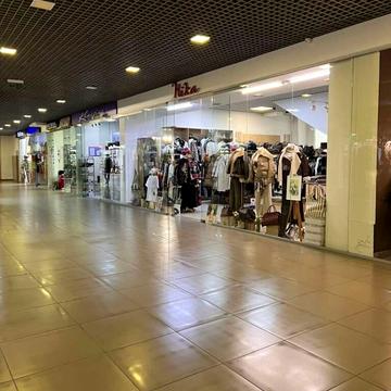 Камянецька вул., 17