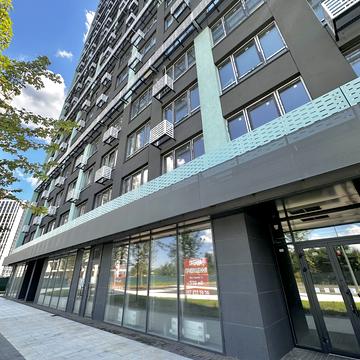 Віктора Некрасова вул. (Північно-Сирецька), 6