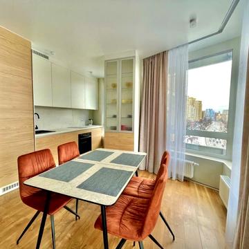 Голосіївський просп. (40-річчя Жовтня), 76