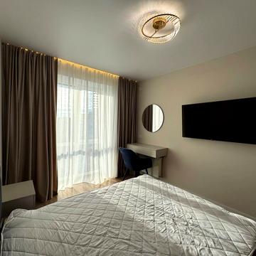 Олени Теліги вул., 18