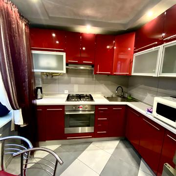 Івана Франка вул., 163