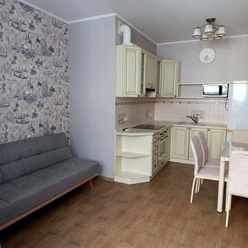 Юрія Шумського вул., 5