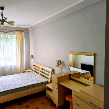 Енергетична вул., 15