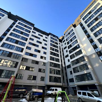 Озерна вул., (Будинок 1)