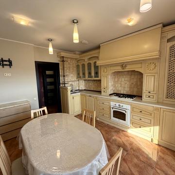 Євгена Чикаленка вул., 59и