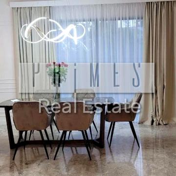 Набережна вул., 22