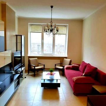 Василя Тютюнника вул. (Анрі Барбюса), 5-В