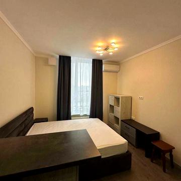 Регенераторна вул., 4к2