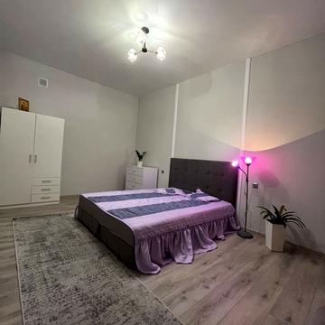 Садока Баронча вул., 5