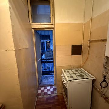 Марка Кропивницького пл., 4