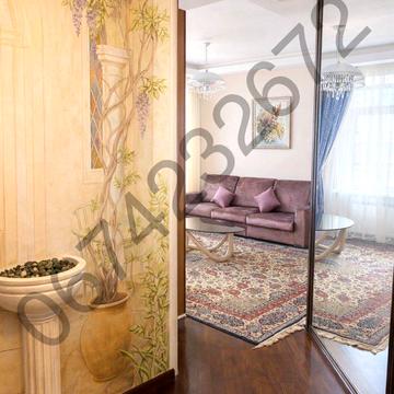 Щекавицька вул., 30/39