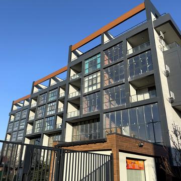 Рєпіна вул., 1-Б