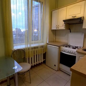 Госпітальний пров., 1-А