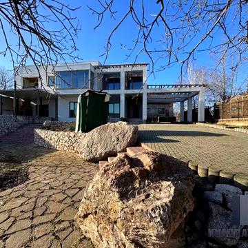 Залізнична вул.