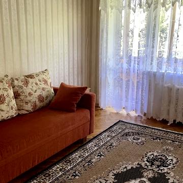 Лейпцизька вул., 3