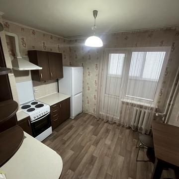 Григорія Ващенка вул., 1