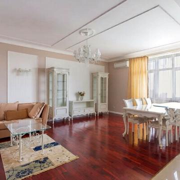 Євгена Коновальця вул. (Щорса), 44-А