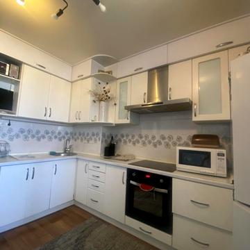 Урлівська вул., 38