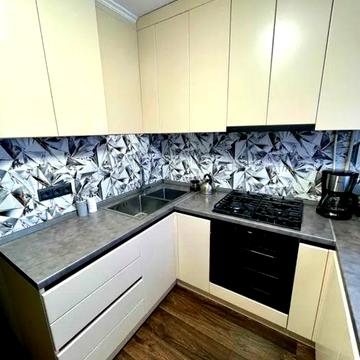 Володимира Івасюка просп. (Героїв Сталінграду), 9