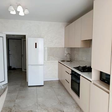 Панаса Мирного вул., 20/1