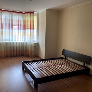 Петра Григоренка просп., 28