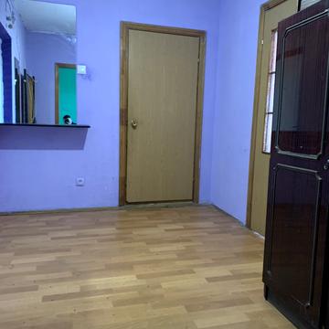 Драгоманова вул., 1-Б