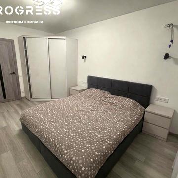 Княгинин вул., (Будинок 21)