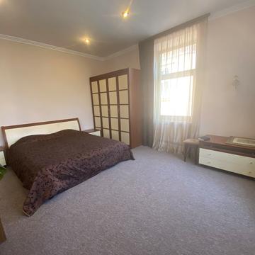 Свободи просп. (), 31