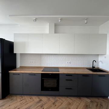 Берестейський просп. (Перемоги), 5-В