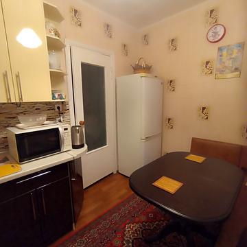 Тараса Шевченка просп. (Карла Маркса), 2