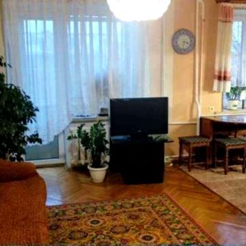 Миколи Міхновського бульв. (Дружби народів), 8